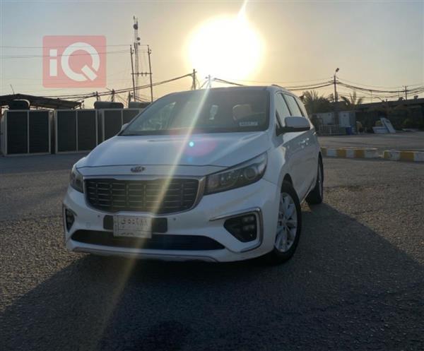 Kia Carnival 2017 for sale in Iraq - Najaf